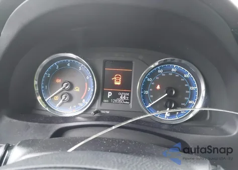 2018 Toyota Corolla Le from USA, damaged, VIN 5YFBURHE2JP806558